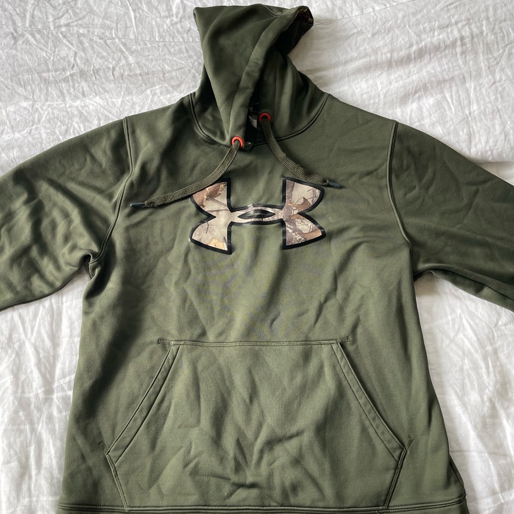 Men’s Under Armour Forest Green Hoodie with Camo Lining